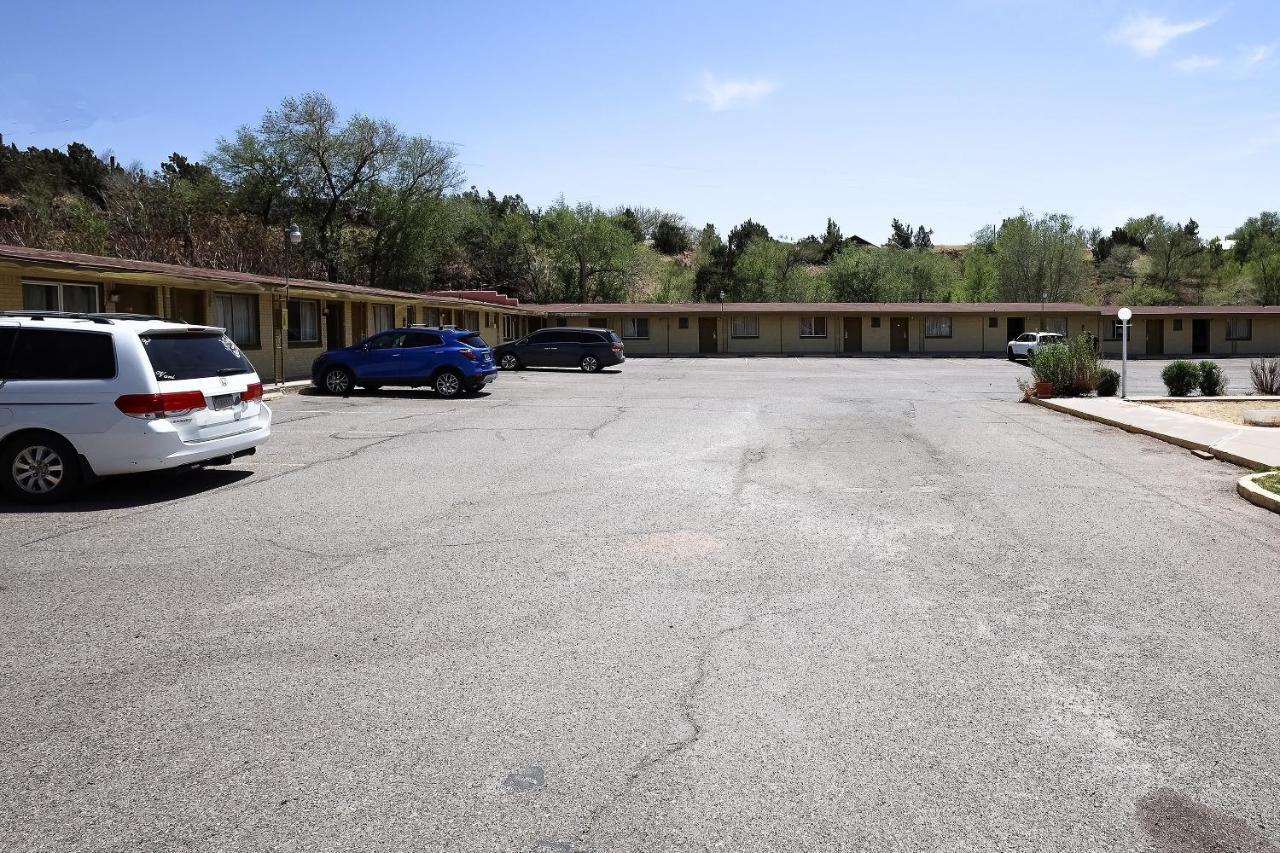 Route 66 Inn Of Santa Rosa, Nm Exterior photo